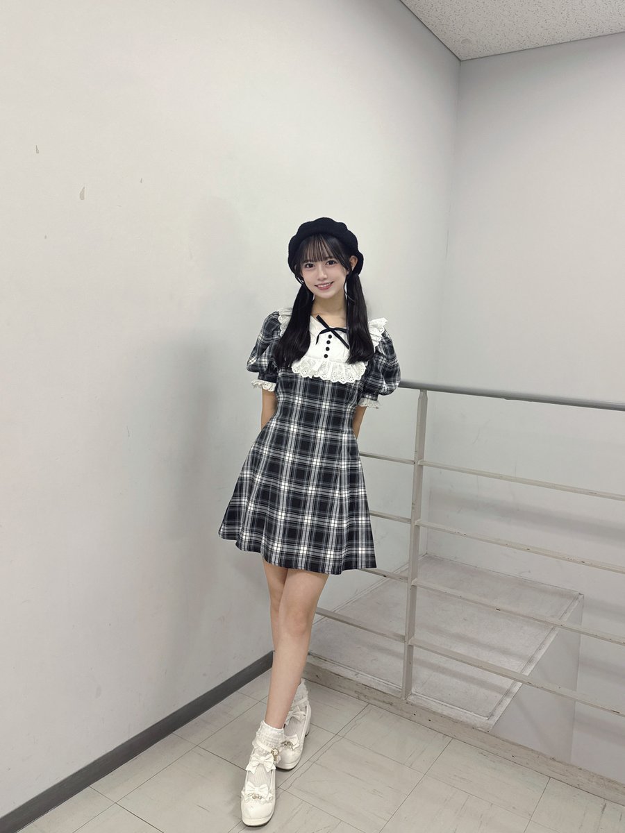 suzuno_mio's tweet photo. 個別握手会ありがとうございました♡

１部、５部、７部、当日枠！
たくさんみなさんとお話しできて本当に幸せでした！お洋服はは3種類！シールは6種類ありました！いっぱい！少しでもみなさんが幸せでいてくれたら嬉しいです！
本当にありがとうございました！

また会いましょう〜！💘

#RainTree https://t.co/2ucV3UlIok