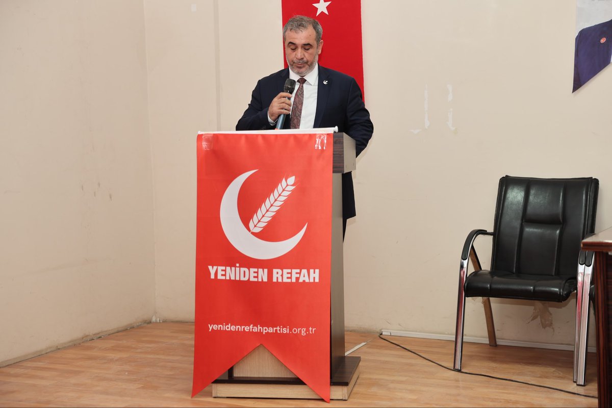 4.Bozova olağan kongresi hayırlara vesile olsun.
Karaköprü belediye başkanımız Sayın Nihat Çiftçi il başkan vekili Ömer Aslan, kilis il sorumlusu Osman Özmen ve değerli hazirun katılımıyla gerçekleşti. Bozova ilçe başkanlığına tekrardan Mehmet ÇETİNTAŞ seçilmiştir. <a href="/erbakanfatih/">Dr. Fatih Erbakan</a>