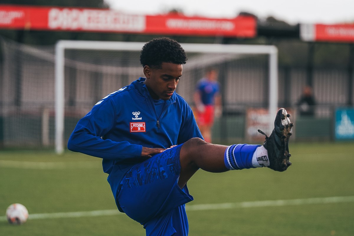 buryfcofficial's tweet image. Warm-up drills well under way! 

#BuryFC | #PartOfIt