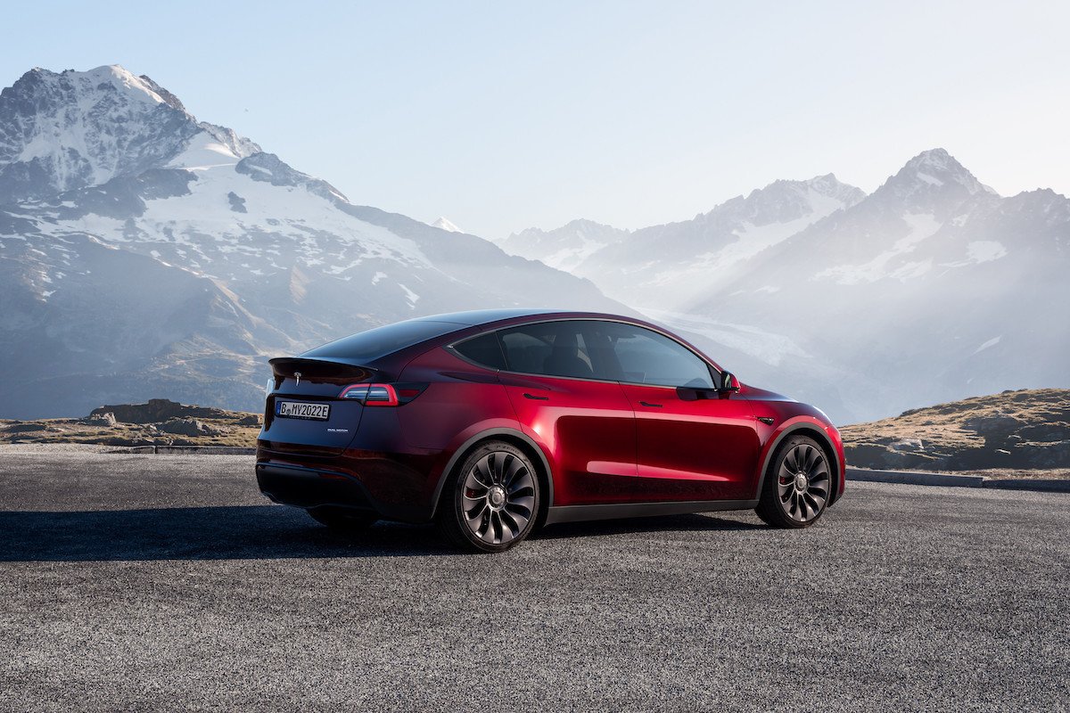 fDrivecz's tweet photo. Tesla překonala očekávání: ve 3. čtvrtletí 2025 dodala rekordních 497 099 vozů.
https://t.co/TD4rH1eVkD
#elektromobil #elektromobilita #tesla #teslamodel3 #teslamodely #prodej #prodejelektromobilu #dodavkavozu #rekord #budoucnost #fdrivecz Tesla Motors Czech Republic https://t.co/ZzBrlyRLFA