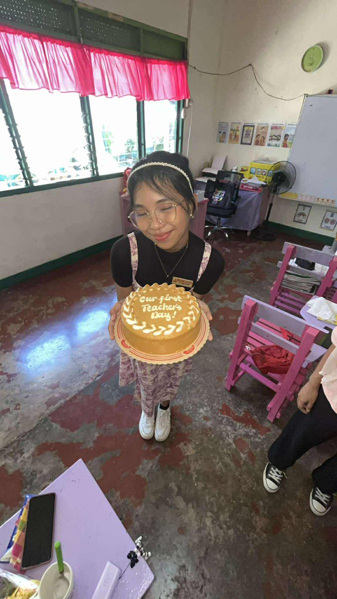 sippystudies's tweet photo. my first teachers' day as a student-teacher!! 💖 [#lifetwt #archivetwt] https://t.co/acbi2hBeHT