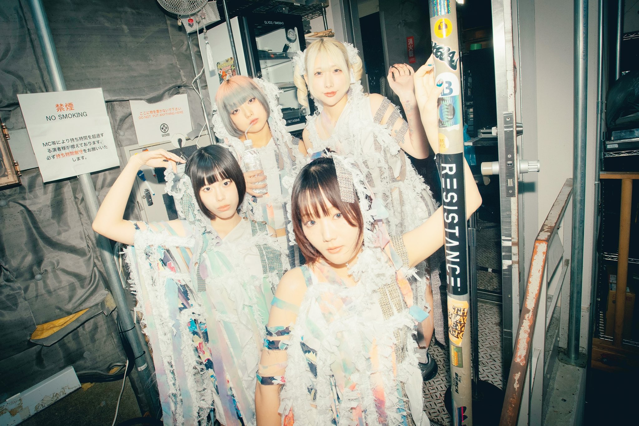 校庭カメラガールフィーア / V VERSIONS EP1 校庭カメラガールフィーア / V VERSIONS EP1 校庭カメラガール