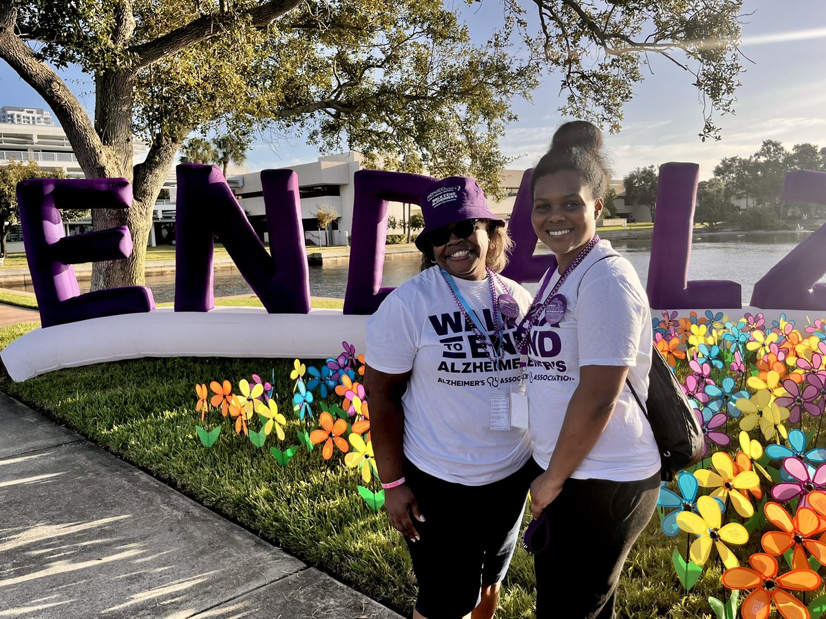 alzcnfl's tweet photo. Wanda &amp; Jasmine walk for Jamsine’s Grandma, Mawese, who is living with Alzheimer’s. @alzassociation #Walk2endalz #Orlando https://t.co/sHhuOpTwFc