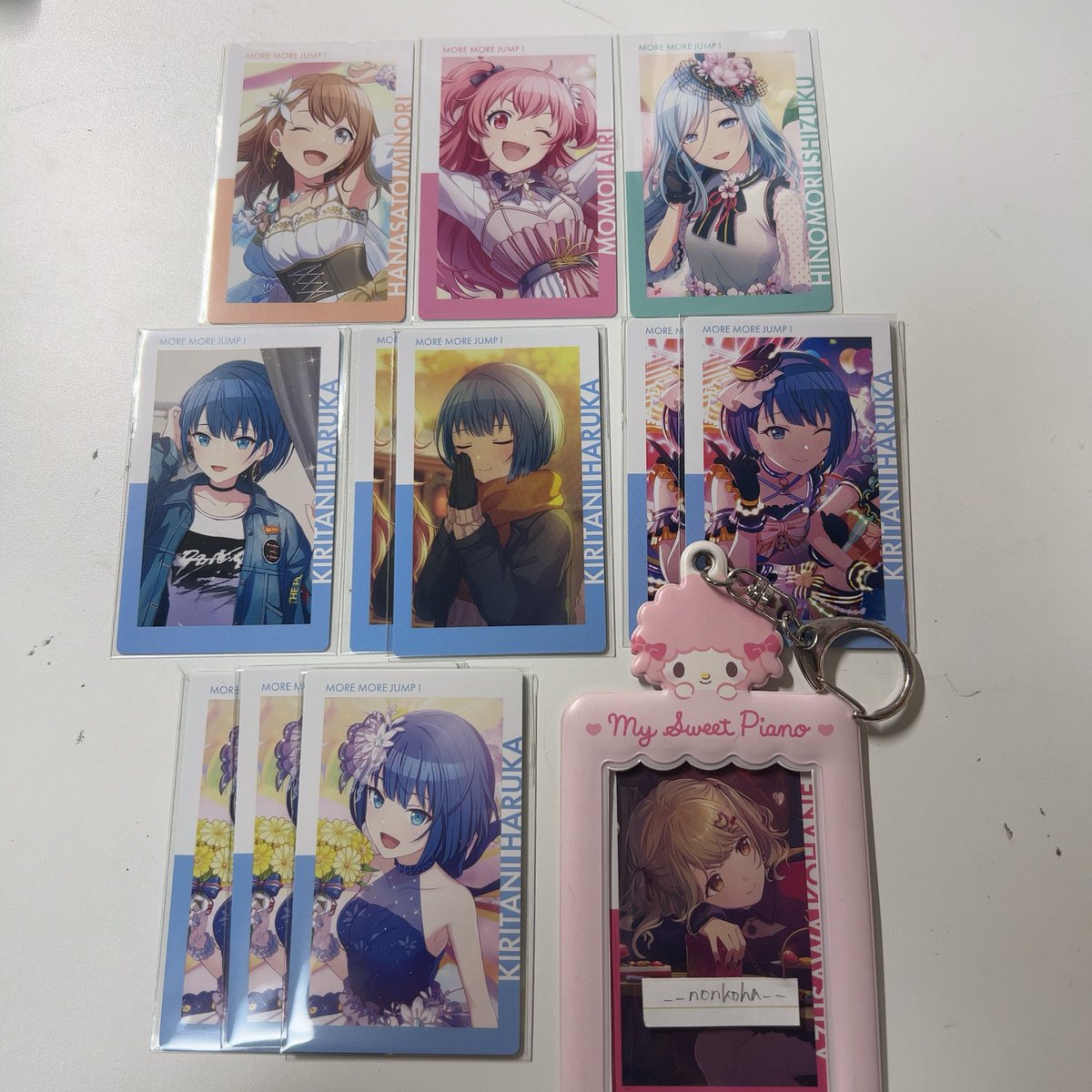 __nonkoha__'s tweet photo. 【交換】プロセカ ぱしゃこれ エピカ

譲▶︎画像の1~5枚目

求▷同異種小豆沢こはね

こはねでしたら何でも検討させて頂きます。(絵柄により次第お返事させて頂きます)
N⇆N〇、箔⇆箔〇、箔⇆N〇
1枚~でも大丈夫です🙆🏻‍♀️
お気軽にお声掛けください(՞ ܸ. .ܸ՞) https://t.co/kW8M49tAME