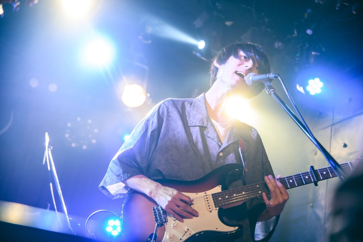 Near_Bye_254's tweet photo. 昨日は新宿SAMURAI限定復活ライブ
ありがとうございました！！🔥

そしてたなかたさんイベントお疲れ様でした！！！🎂

また近いうちにライブハウスでお会いしましょう🚗💨

Photo by(@tsumuriiiiii49 ) https://t.co/LgWjCjldea