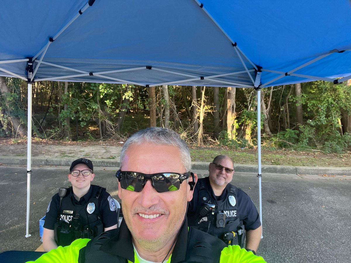 🚨👻 Happening TODAY! 🎃
Join Conway Police for Public Safety Day
⏰ 10 AM–2 PM | 📍 7 Elm St (Parking: 1301 2nd Ave)
🚓🚒🐾 Demos, displays &amp; FREE lunch from Bojangles!
Everything’s FREE—we can’t wait to see you!