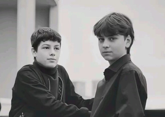 danieletramet's tweet photo. Eden Dambrine &amp; Gustav De Wael 
 Close (2022)
🤝
Marius De Saeger &amp; Lou Goossens 
Young Hearts (2024) https://t.co/hhskqJ0OoL