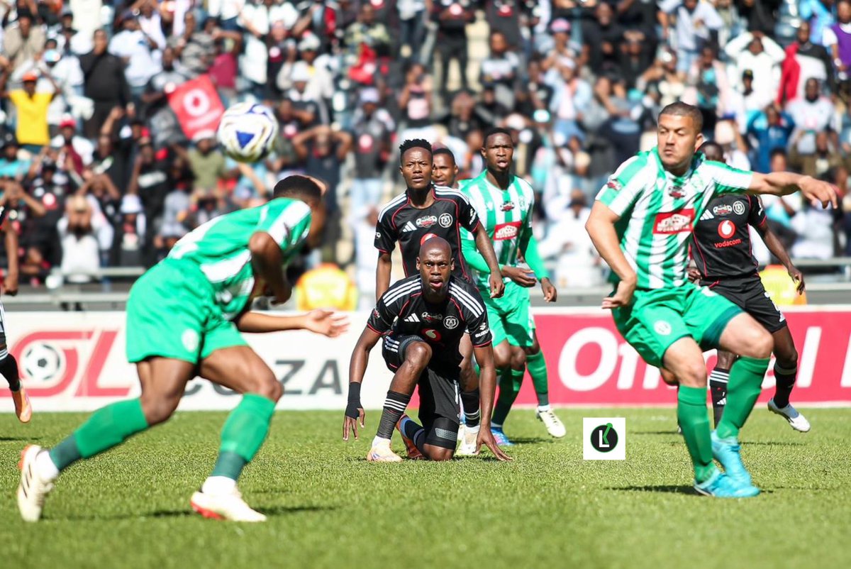 𝗛𝗧: ☠️ 𝗣𝗶𝗿𝗮𝘁𝗲𝘀 𝟬-𝟬 ☘️ 𝗦𝗶𝘄𝗲𝗹𝗲𝗹𝗲

Goalless at the break with Evidence Makgopa missing a pen in 5th min.

#CarlingKnockout | <a href="/rra_dinepe/">Rra_Dinepe</a>