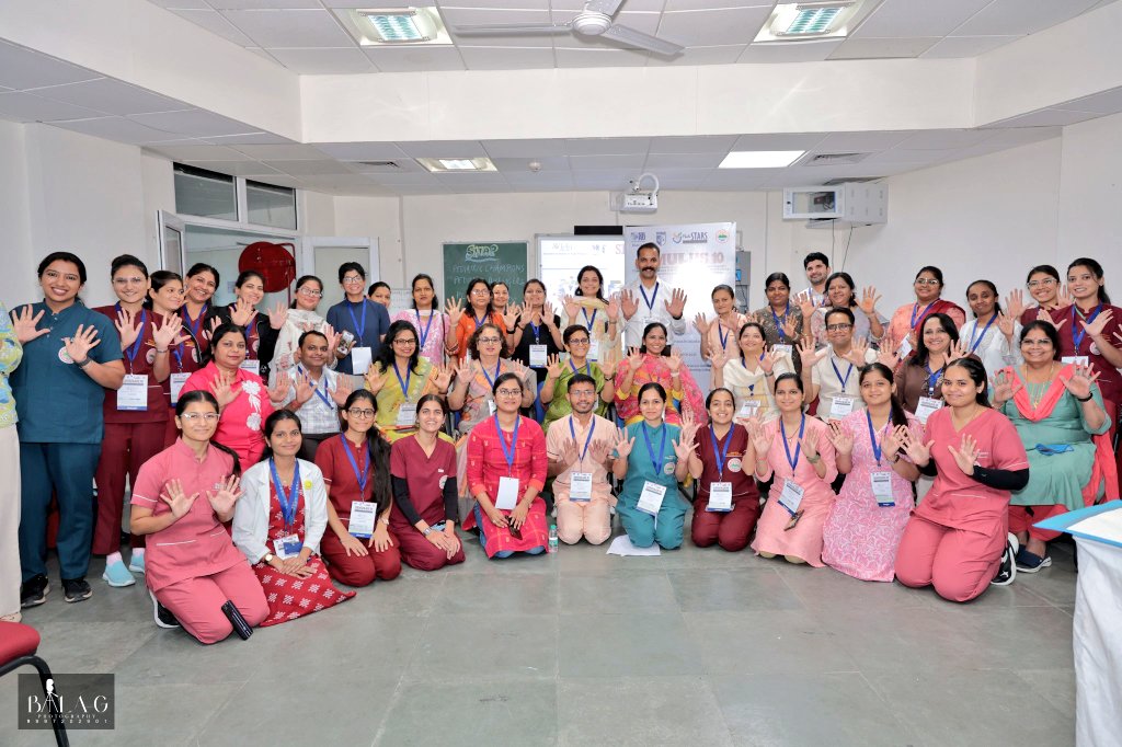 SmritiArora77's tweet image. SNAP workshop @aiimsrishi #Simulus10 #Pedistars @meenusingh4 @ashokaiims enhancing skills of nurses in acute pediatric care through simulation