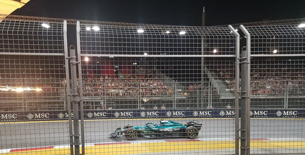 prathikF1's tweet photo. @AstonMartinF1 Zooming into Q3!! @alo_oficial @F1 @F1NightRace #SingaporeGP https://t.co/44AFRMBDrq