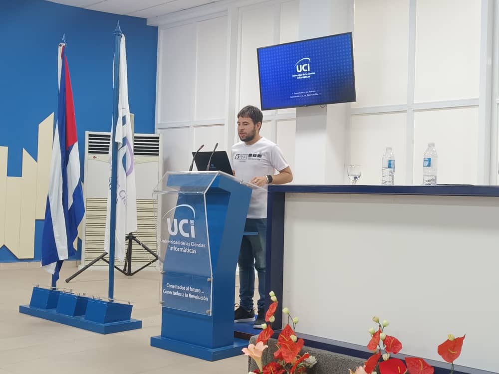 universidad_uci's tweet image. 🧑‍💻 ¡Queda oficialmente inaugurada la Clasificatoria del #ICPC2025 en nuestra universidad! 💥  

🚀 Comienza una jornada de estrategia, talento y pasión por la programación. 🧠 

👉 ¡Mucho éxito a los participantes! ✨

#SomosUCI  #UniversidadCubana #Cuba
