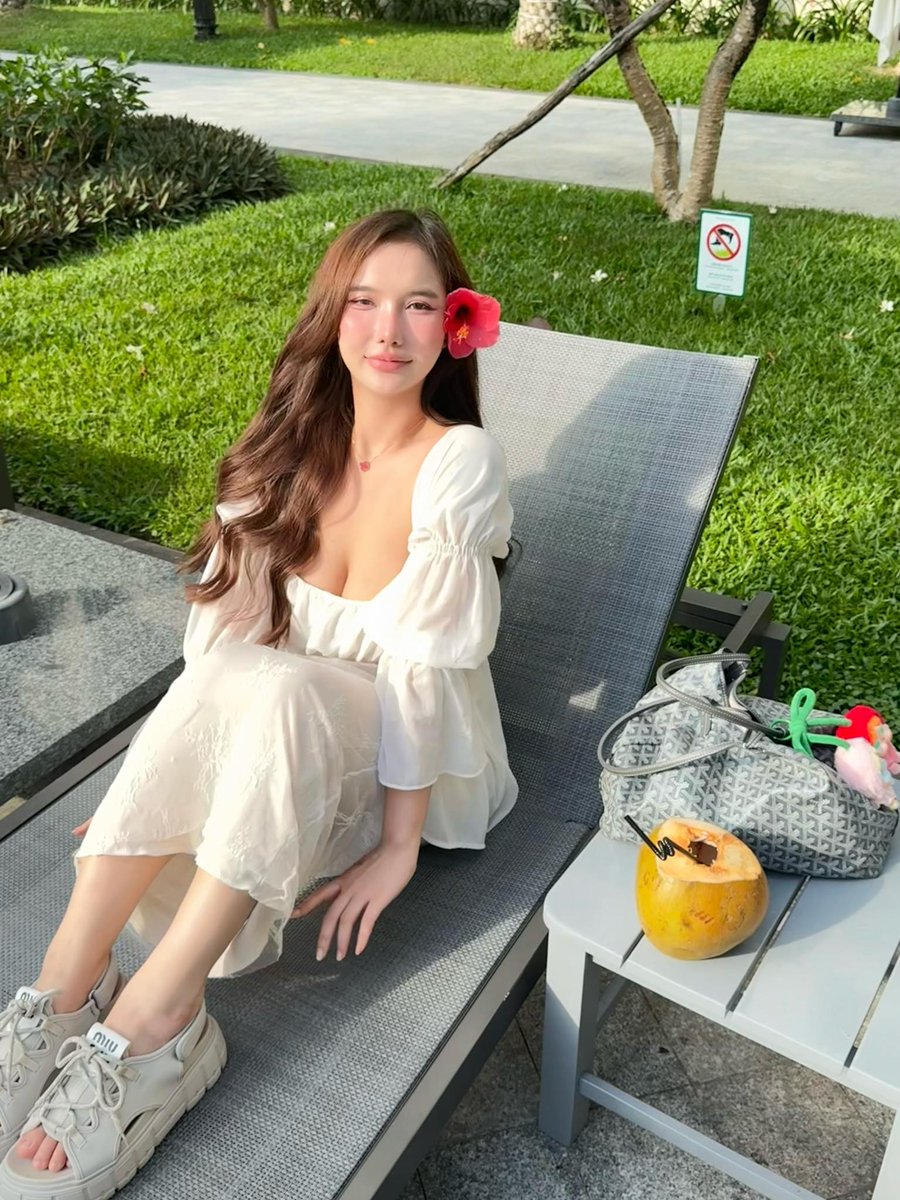 ThaoBui74713011's tweet photo. Ummmmmm.
.
.
.
.
#barrbie #kanyabunloed #น้องกัญญา #แจกวาร์ปเด็ด https://t.co/LaTUURoDmC