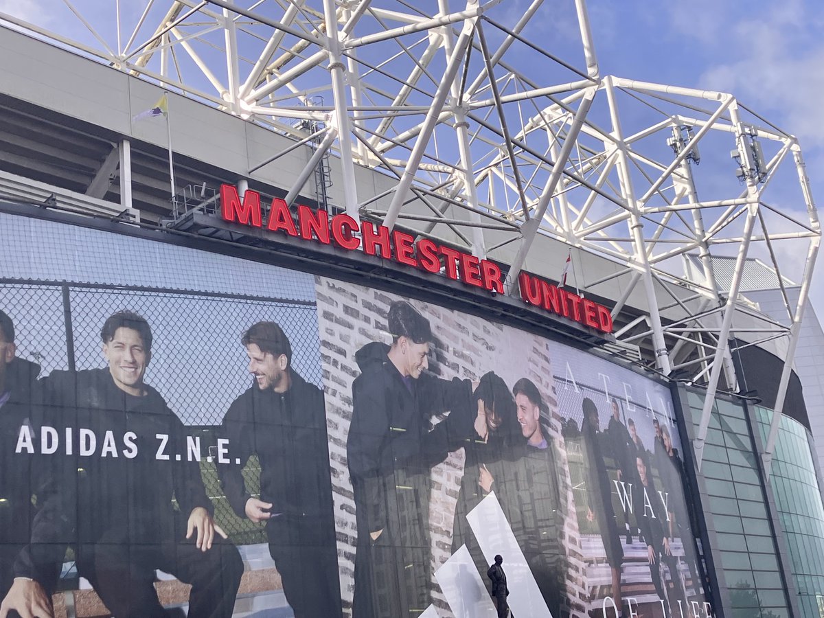 WMC23's tweet photo. Come on United #mufc https://t.co/YzlOep5WIS