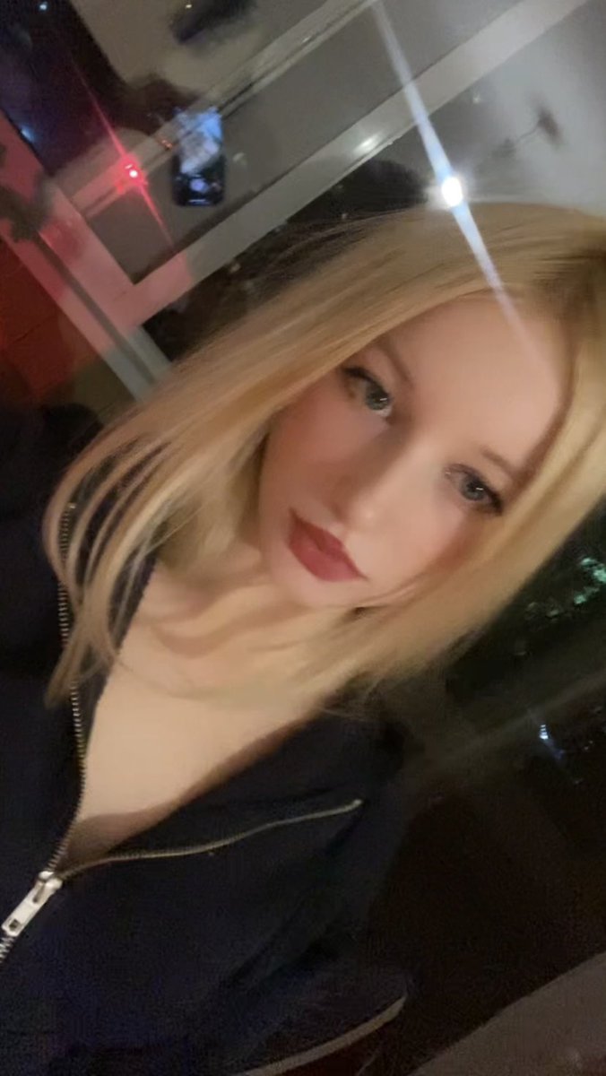 meirlhere's tweet photo. плохие дни https://t.co/Q3HyqJs5q6