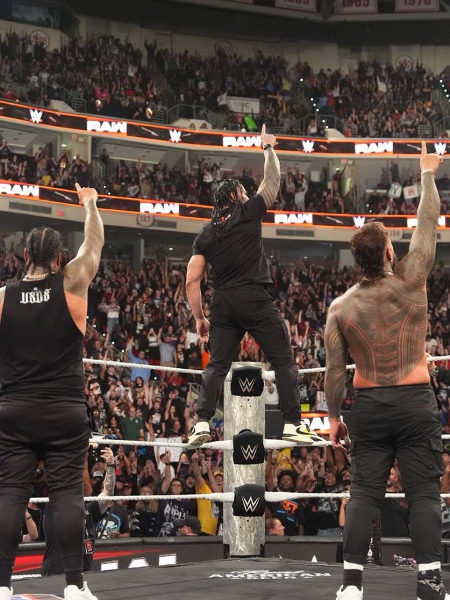 ReneeRe8333's tweet image. It’s always been THEM🩸

#RomanReigns  #TheUsos