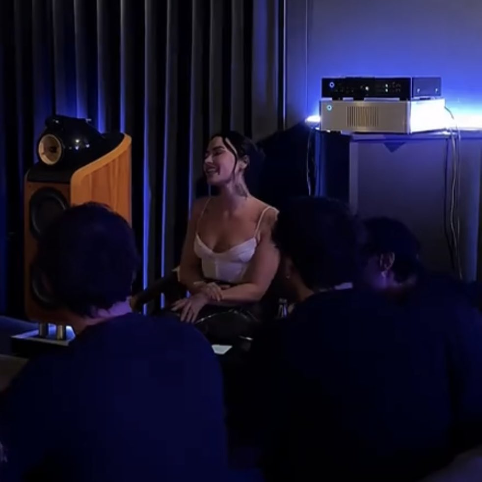 Gabriele tweet media