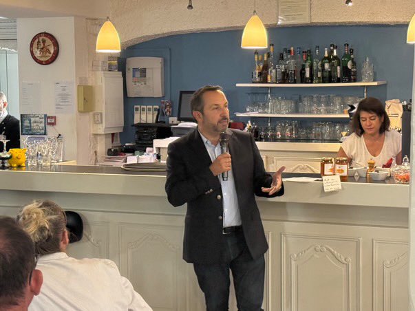 sebchenu's tweet photo. Un grand merci à la fédération du @RN_Tarn et à son délégué départemental @BacouJulien de leur accueil chaleureux !

Échanges sur l’actualité politique, les prochains combats à mener et la mobilisation indispensable pour faire triompher nos idées partout sur le territoire.

Ensemble, continuons à défendre la France et les Français et à préparer les victoires de demain, le changement n’attend plus ! 🇫🇷🔥