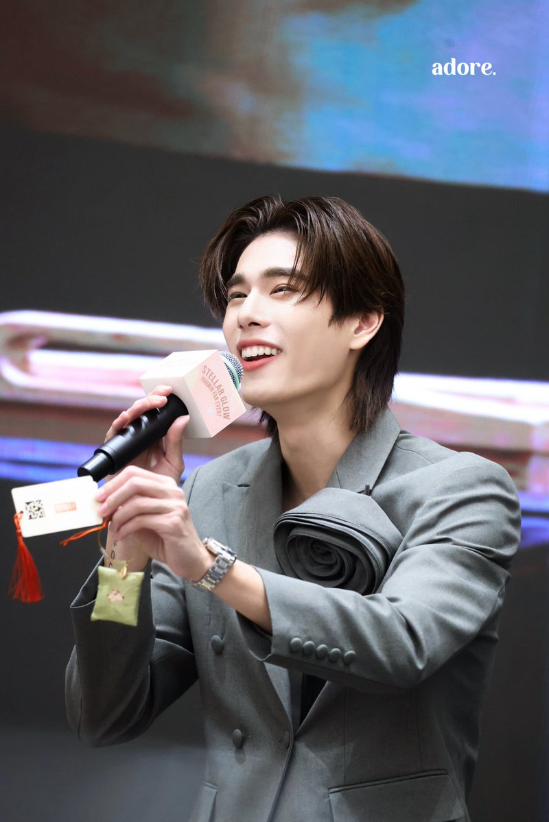 𝙖𝙙𝙤𝙧𝙚 ━ ❄️. (@adoreux98) on Twitter photo ทำถุงหอม ~ ✨
PHUWIN STELLAR SHANGHAI
#PhuwinFanEventinShanghai
#phuwintang <a href="/phuwintang/">phuwintang</a> ทำถุงหอม ~ ✨
PHUWIN STELLAR SHANGHAI
#PhuwinFanEventinShanghai
#phuwintang <a href="/phuwintang/">phuwintang</a>