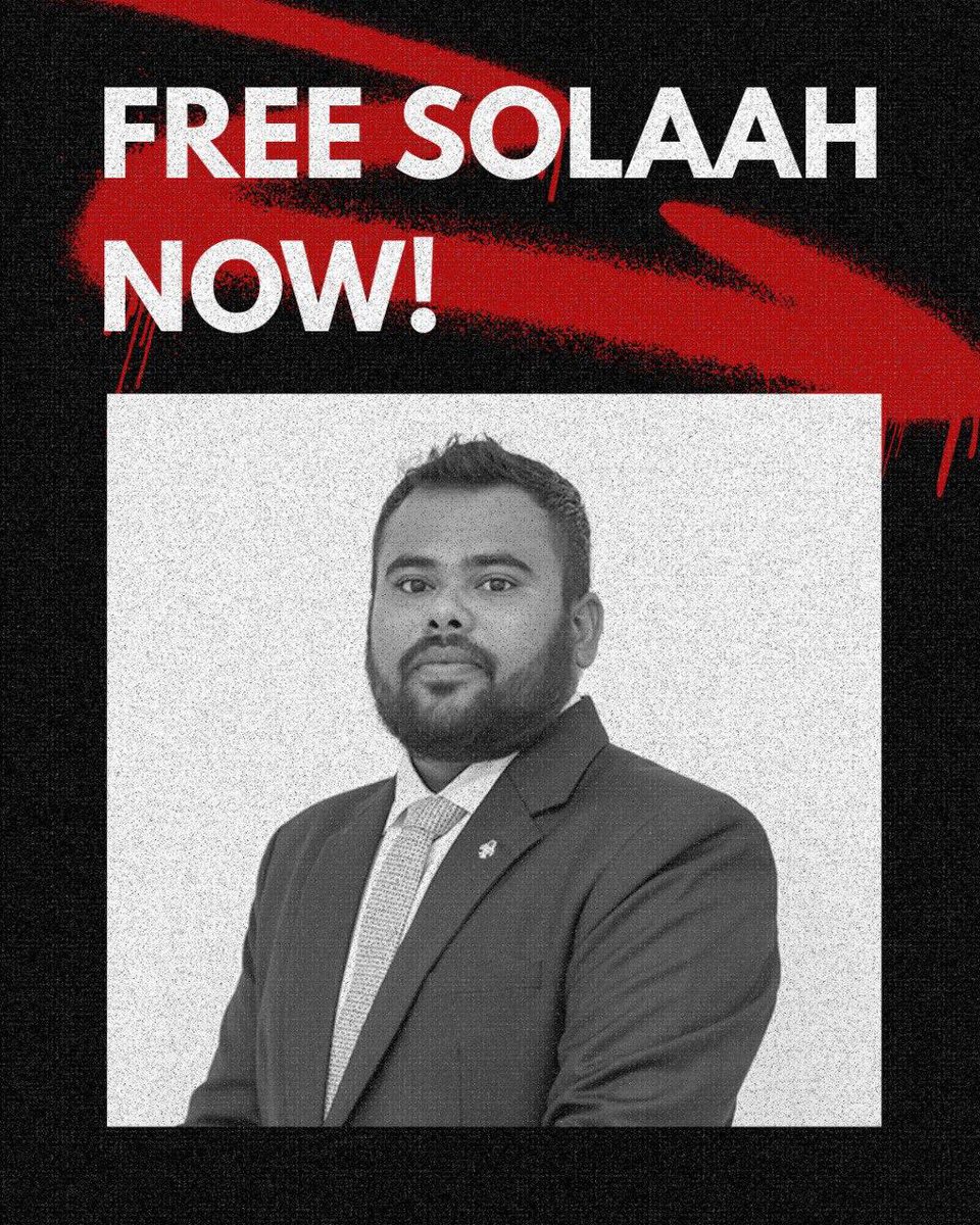 AhmedAmirT11's tweet image. #FreeSolahNow
#LootuvaifiLootuvaifi