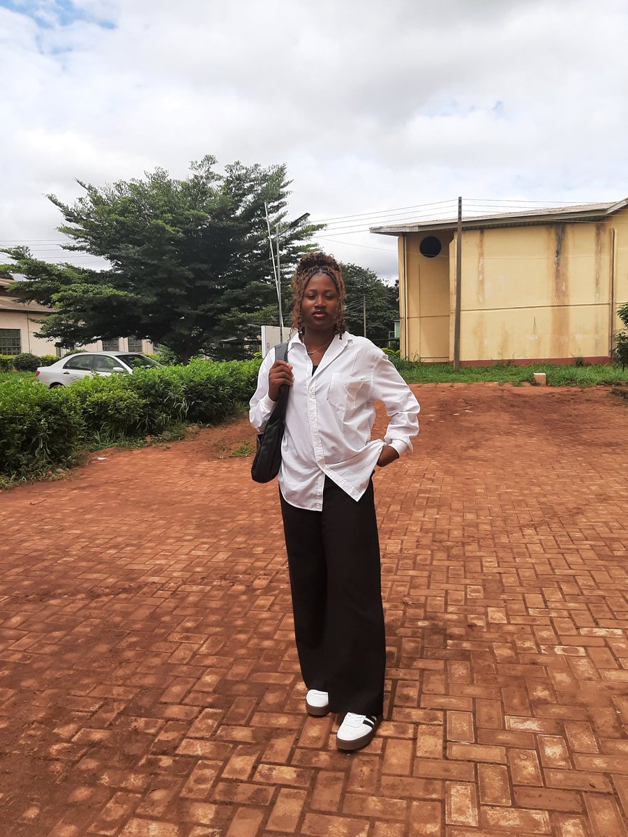 favxlaw's tweet image. Signed out yesterday 🤭🔥
5 years studying Biomedical Engineering 🥲
It can only be God.
On to the next 🔥🔥