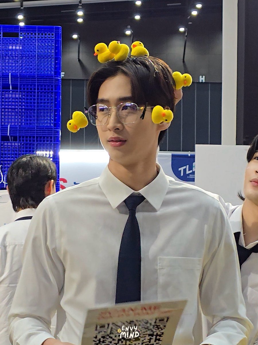 Jaejinniez's tweet image. มีเด็กโดนรุมมมมม ! 🐥✨💙
น่าร้ากกกกกก
#Pann_ZOLAR #teshow
#DekDTCASFair
#เด็กหัวการค้า