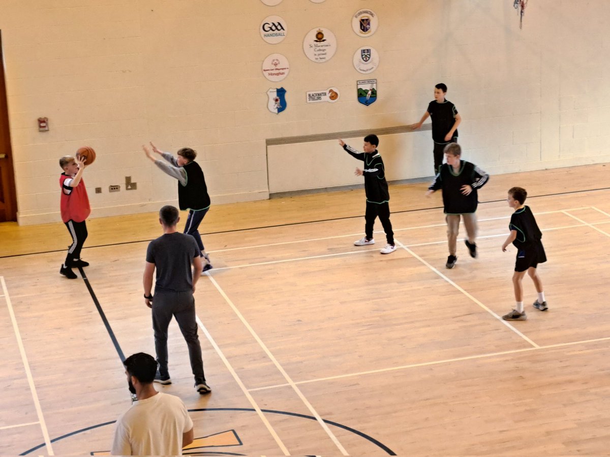 stmacartans's tweet image. Sem Saturday is up and running! Active learning practices facilitated by our dedicated staff to give boys a sample of the collaborative, creative and fun learning experiences of our Junior Cycle Programme! 

#togetherwethrive
#learningforlife
#ourboysourcommunity