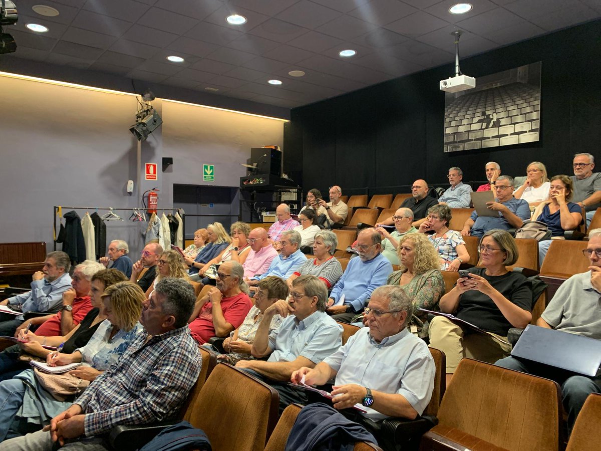 AteneusCat's tweet photo. Avui celebrem el XXI Consell XTAC a @LaCate_Figueres. Ens reunim per escollir la programació coordinada del 2026, entre molts altres temes.
#SomAteneus #SomCultura #SomTeatre #XTAC https://t.co/t0sUicCaQ3