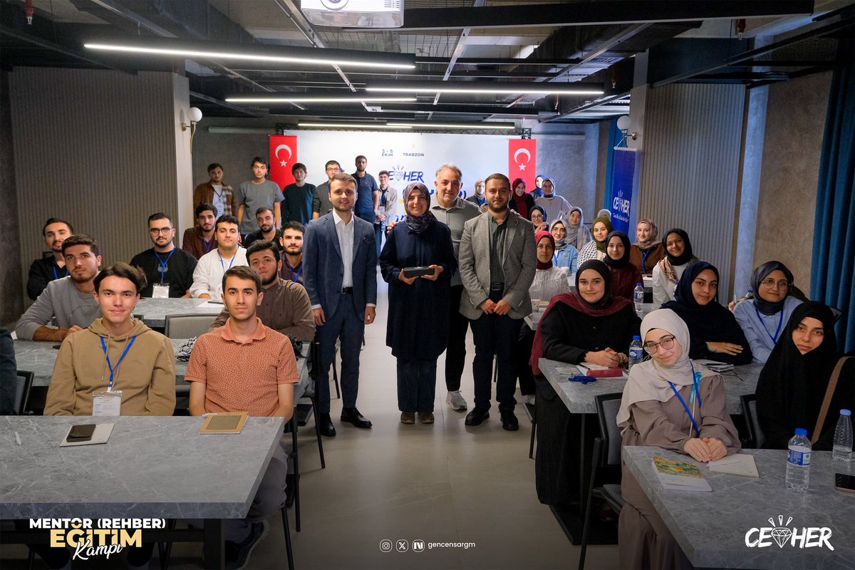 📍 Mentor (Rehber) Eğitim Kampı

Kampımızda Uzman Psikolojik Danışman Serap Dönmez, “Gençlik Psikolojisi &amp; Popüler Trendler ve Değer Krizi” konulu sunumuyla mentorlerimizle bir araya geldi. 🌿

Gençliğin günümüz dünyasında karşılaştığı psikolojik dinamikler ve değer dönüşümleri