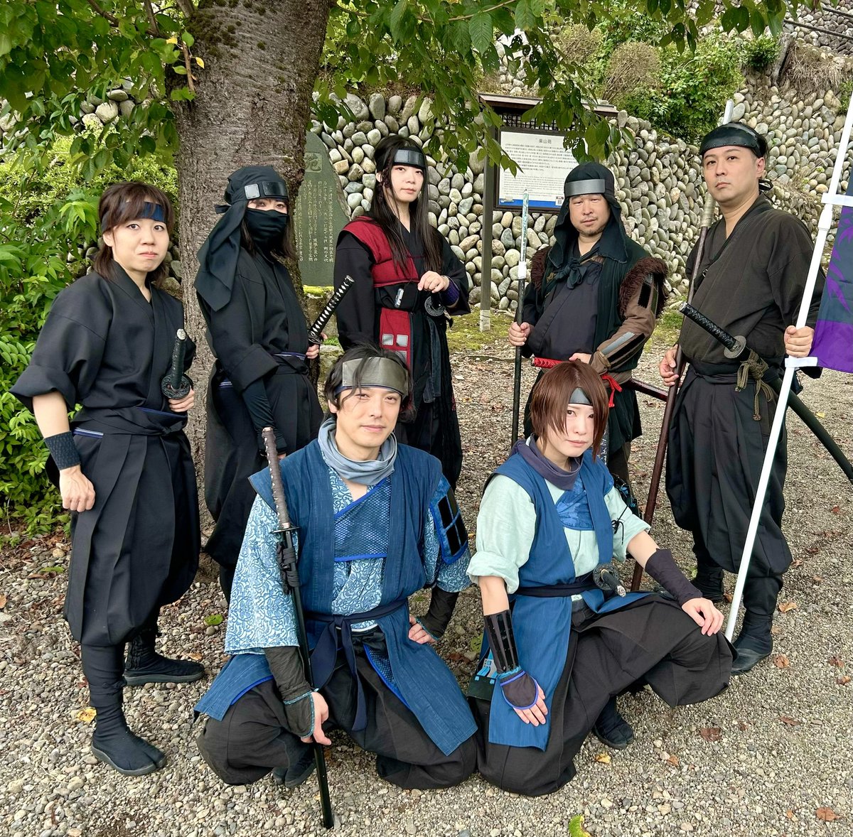 negitoronX's tweet photo. 10/4 #与板天地人行列 出演終了✨

ご覧いただいた皆様
有難うございました！

参加者・関係者の皆様、沿道の皆様
今年も有難うございました✨
軒猿のパフォーマンスが
このイベントのプラスになれていたら
嬉しいです！

兼続公とお船様とも📸(掲載許可済○)

お弁当も美味～😆✨

 #越後軒猿衆 https://t.co/wy81FTSN1Y