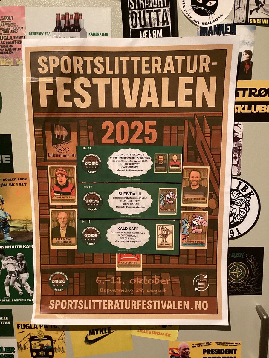 sportsbibliotek's tweet image. Det er lansert dagspass til torsdag 9. oktober, hvor man får @GudmundSkjeldal + @sleivdal + @Kald_Kaffe til 250 kr, eller Sleivdal/KK til 200 kr. De som har kjøpt enkeltbilletter til torsdagen før 4. oktober får fribilletter til øvrige arrangement*

forzasecondhand.no/products/bille…