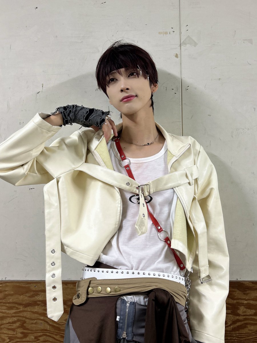 新衣装✨ #リリイベ初日ありがとう