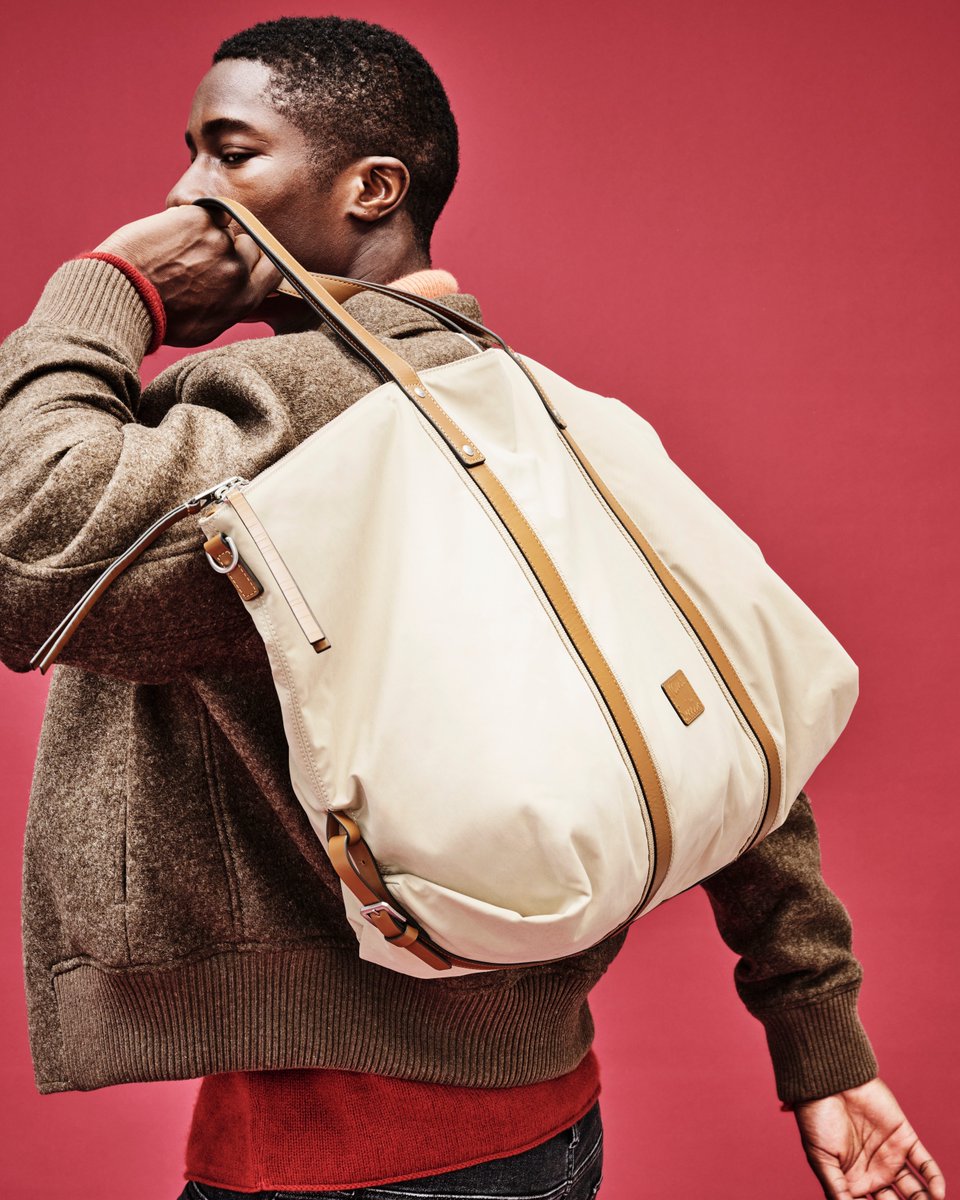 THEOUTNET's tweet image. The tote that does it all really does exist the-outnet.visitlink.me/vi12K2