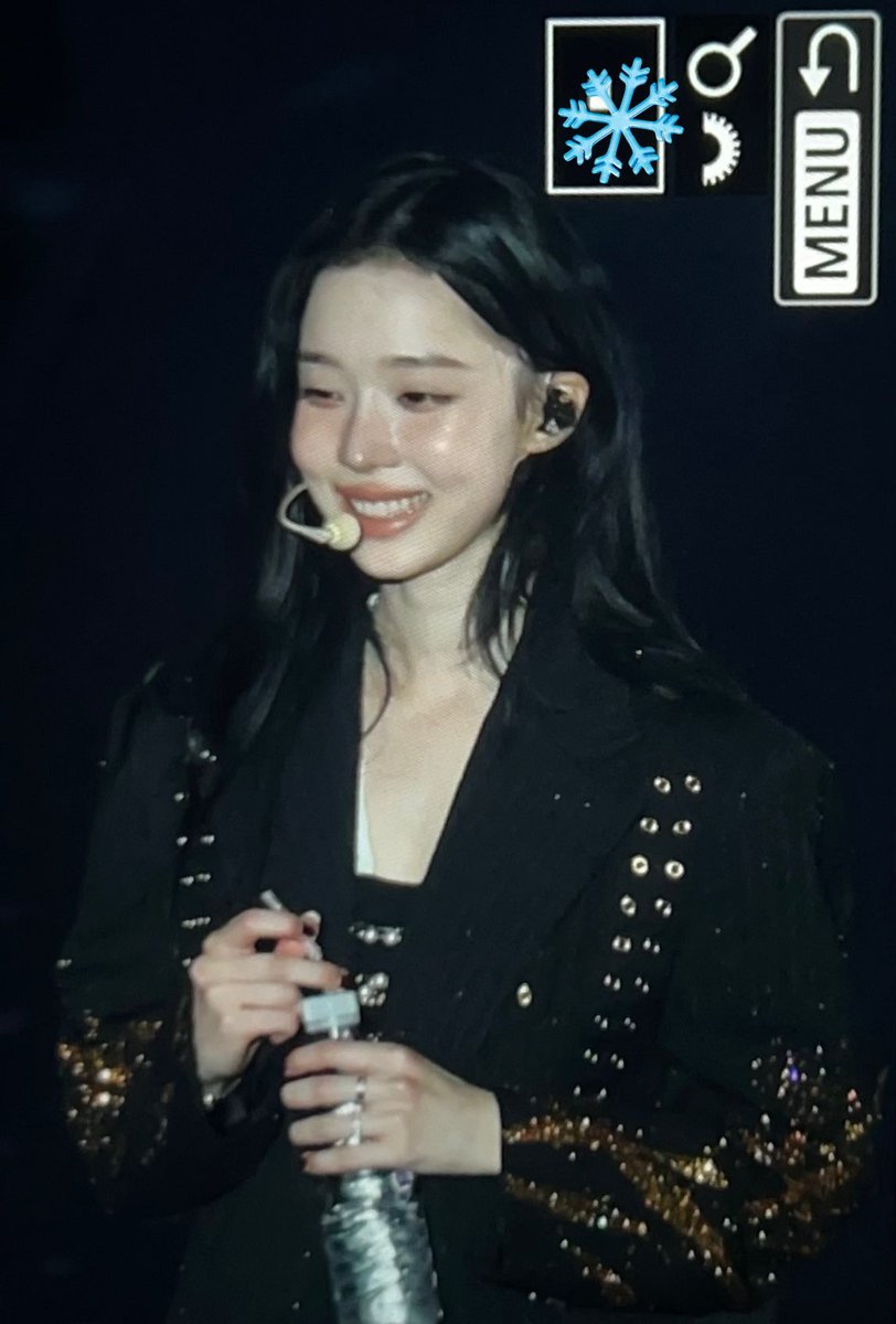 SHUM❄️슌 tweet media