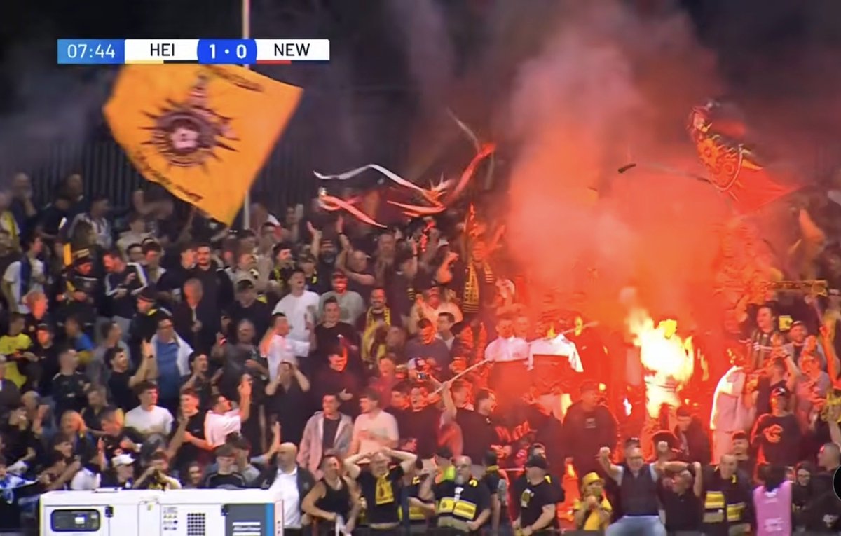 DPhimphisane's tweet image. UP THE FUCKING BERGERS #HEIvNEW #AustraliaCup