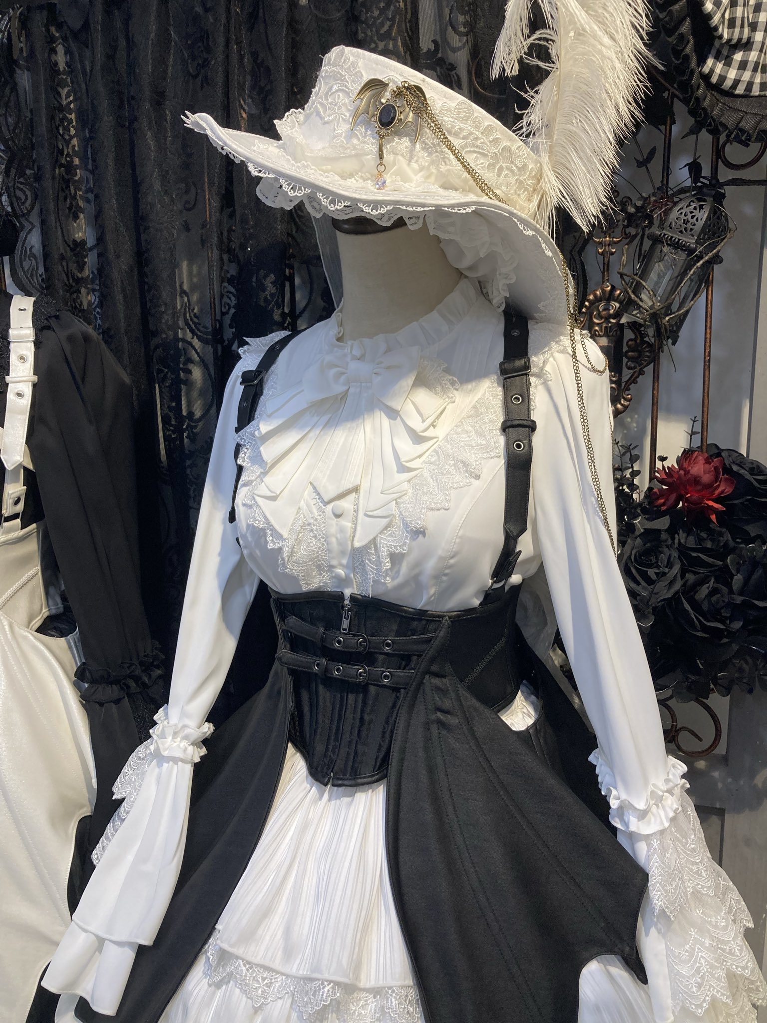 ナイト・イーヴィル ハーネスコルセット コウモリ 星箱Works ゴスロリ