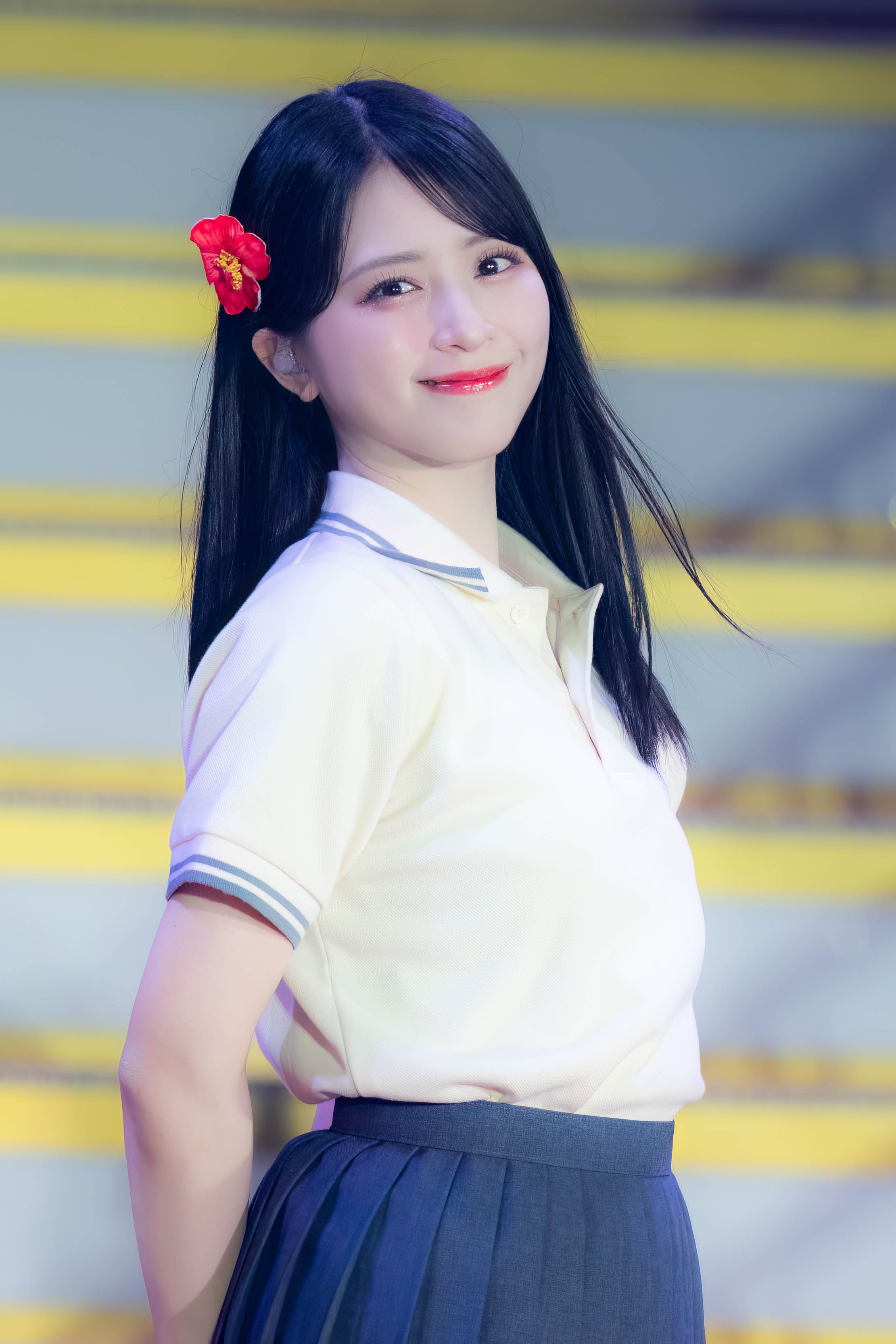 P*e様 【直筆】佐々木舞香　花背景　生写真 LOVE イコラブ 生写真 花背景 直筆サイン 佐々木舞香 ③ LOVE