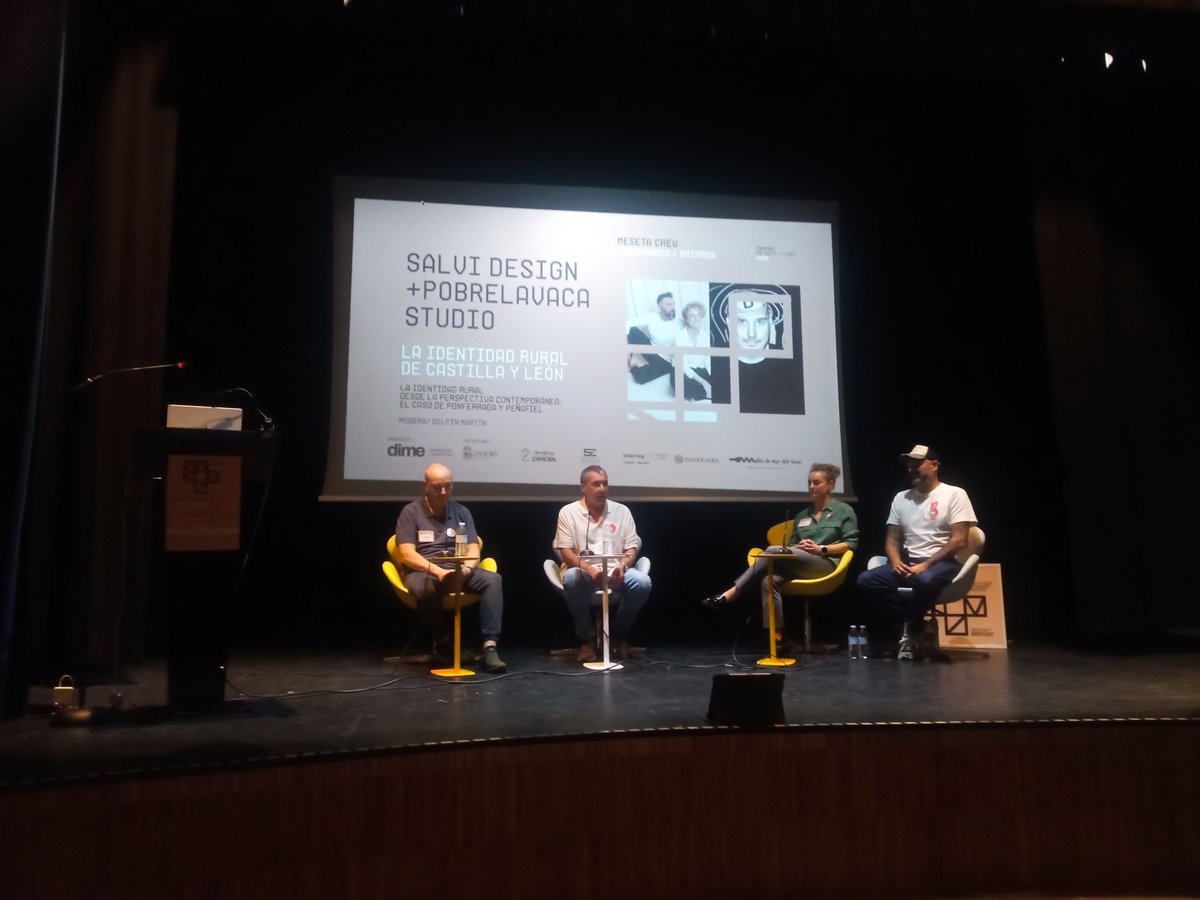 Hablando de identidad rural en #Zamora, <a href="/salvidesign/">salvi.design</a> y <a href="/pobrelavaca/">Estudio PobrelaVaca</a>  hablando de <a href="/TurismoPonfe/">Turismo Ponferrada</a> de <a href="/AytoPonferrada/">Ayto. de Ponferrada</a> y Peñafiel, respectivamente,ven las jornadas de <a href="/DimeAsociacion/">Dime Asociación de Diseño de la Meseta</a> .