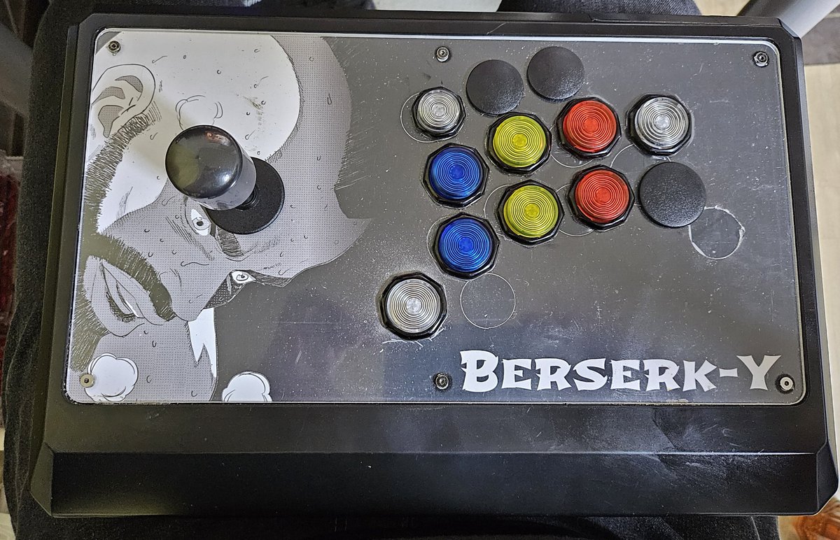 sf6以降、ボタンの配置を変えましたが、私と非常に似ています。 右側と下側はどのボタンを設定しましたか？
<a href="/kobayan_new/">A.M.G SS熊本/こばやん kobayan</a>