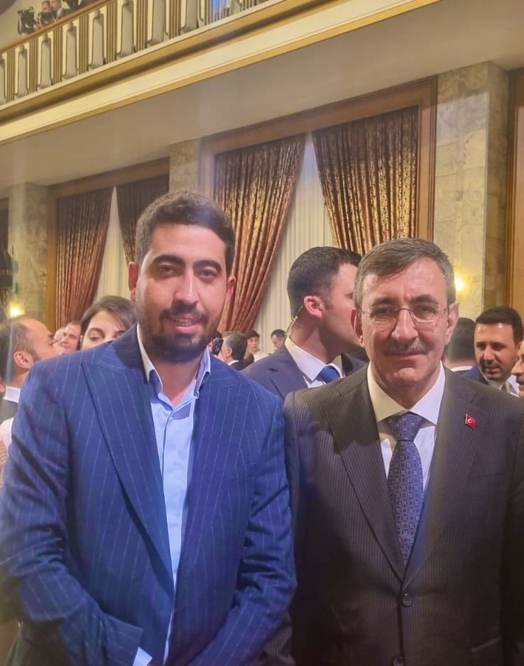 Yusuf HACIOĞULLARI (@yusufhaciogullr) on Twitter photo Kıymetlimiz, Büyüğümüz, Ağabeyimiz
Cumhurbaşkanı Yardımcımız
Sayın Cevdet Yılmaz ile TBMM resepsiyonumuzdan.
<a href="/_cevdetyilmaz/">Cevdet Yılmaz</a>
<a href="/tcbestepe/">T.C. Cumhurbaşkanlığı</a>
#Ankara
#TBMM Kıymetlimiz, Büyüğümüz, Ağabeyimiz
Cumhurbaşkanı Yardımcımız
Sayın Cevdet Yılmaz ile TBMM resepsiyonumuzdan.
<a href="/_cevdetyilmaz/">Cevdet Yılmaz</a>
<a href="/tcbestepe/">T.C. Cumhurbaşkanlığı</a>
#Ankara
#TBMM