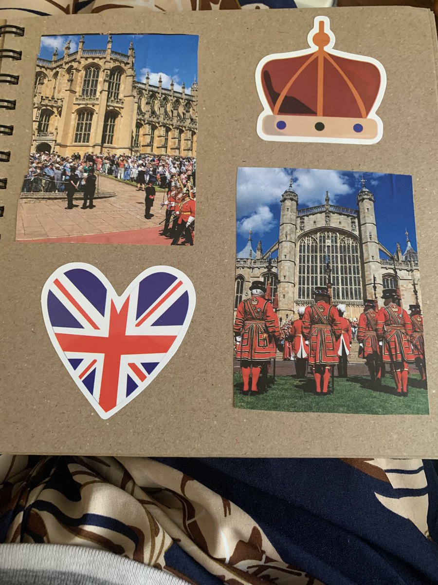 g3mmava1entin3's tweet image. My new scrapbook pages 🥰🥰
#Scrapbook 
#RoyalFamily