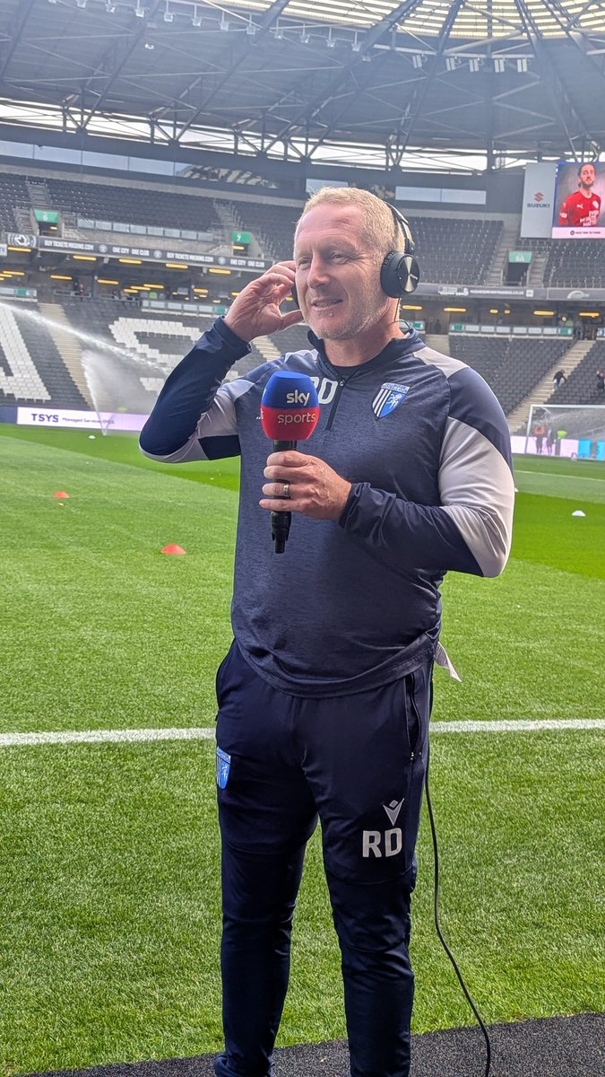 Gillingham FC tweet media