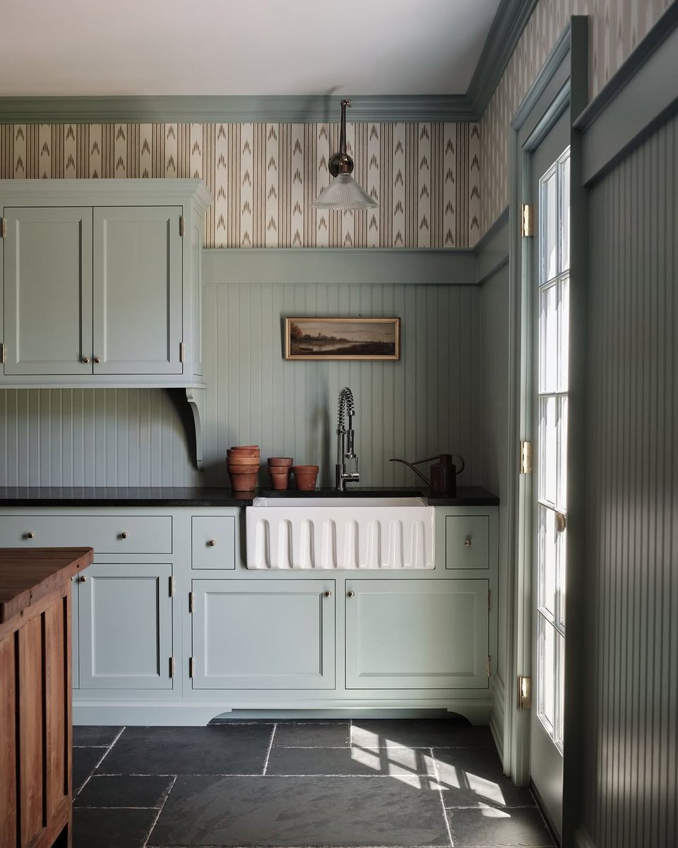 AmericanBuildi4's tweet photo. American Building & Design, LLC
151 Wednesday Hill Road
Lee, NH 03861
603-749-6683
Established in 1996
Professional Remodeling contractor
Professional Cabinetmaker & millwork
Professional residential designer
#remodelingdovernh #cabinetmakerdovernh, #remodelingcontractor
Photo - greigedesign