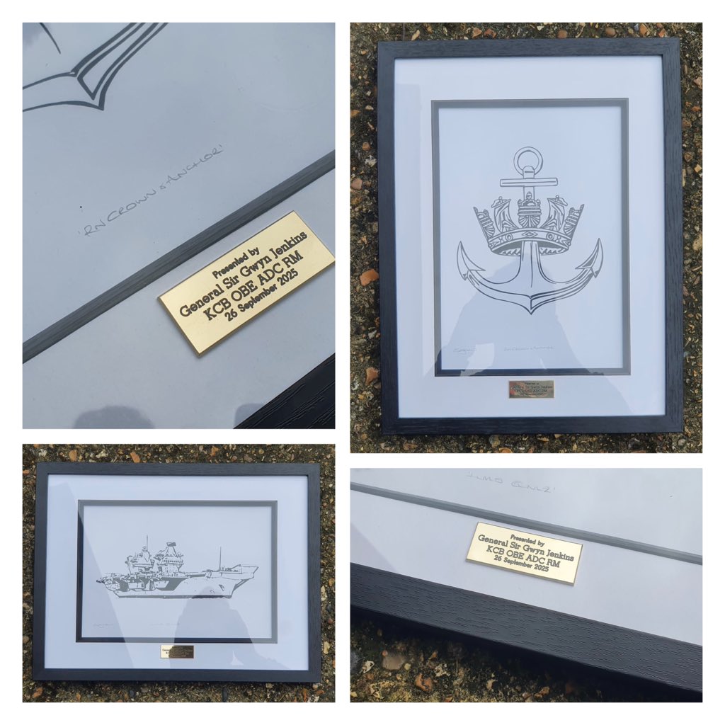 indigozuluink's tweet photo. An absolute privilege and highlight of my art journey to have 1SL present some of my prints as a gift to the @USNavy. 

Thank you so much! 🙏🏻

#royalnavy #seniorservice #royalmarines #commando #britisharmedforces #militaryart https://t.co/Jn1JBaHKDs