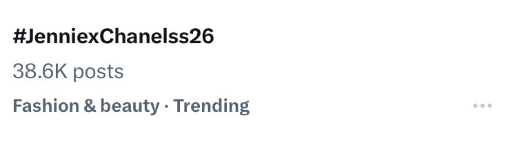 jnkwomanedup's tweet image. PUSH PUSH PUSH, RETWEET TOO 

#JenniexChanelss26 #chanelss26 #JENNIE #ParisFashionWeek @CHANEL @jennierubyjane