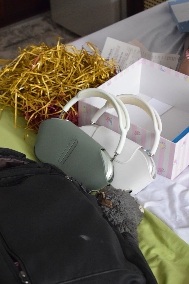 Mike James tweet media