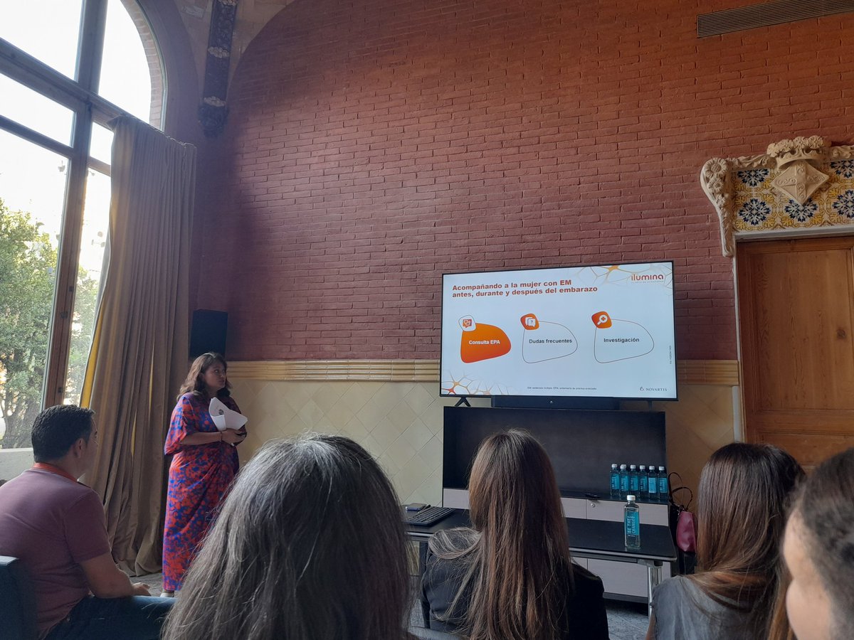 Ana María tweet media