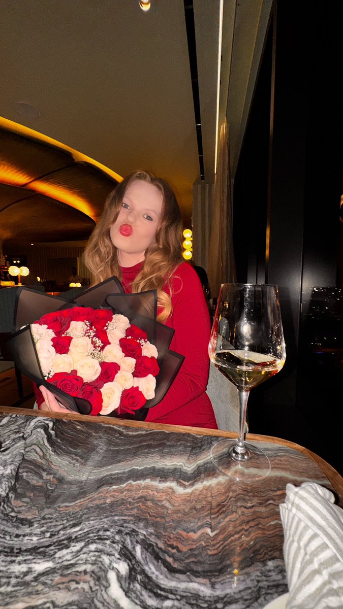 Katya_of_Tampa's tweet image. +1 🎉 and everything divine 🌹✨ hello 23 ❤️

#Chapter23 #DivineEnergy 
#Hello23