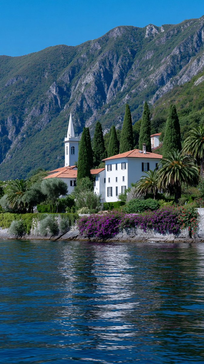 AppartDesign's tweet image. Lake Como, Italy 🇮🇹