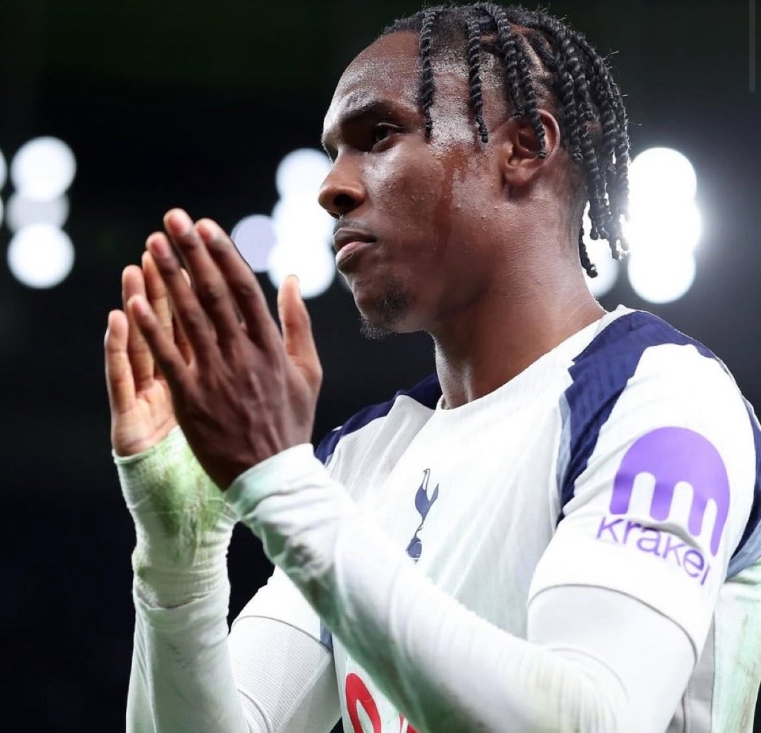 𝐻𝒾𝓂𝑜𝓉𝒽𝓎 tweet media