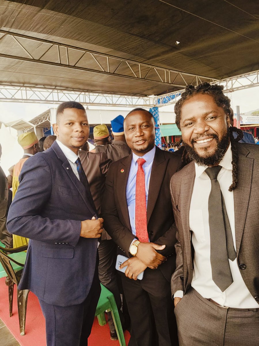 Witnessed the inauguration. No more vice president whose national policy is the cha-cha-cha; no plans, no substance, just twirling through markets like governance is a dance contest. Grooving while the nation snoozes. And, may the judiciary seek forgiveness for giving us Lazarus.